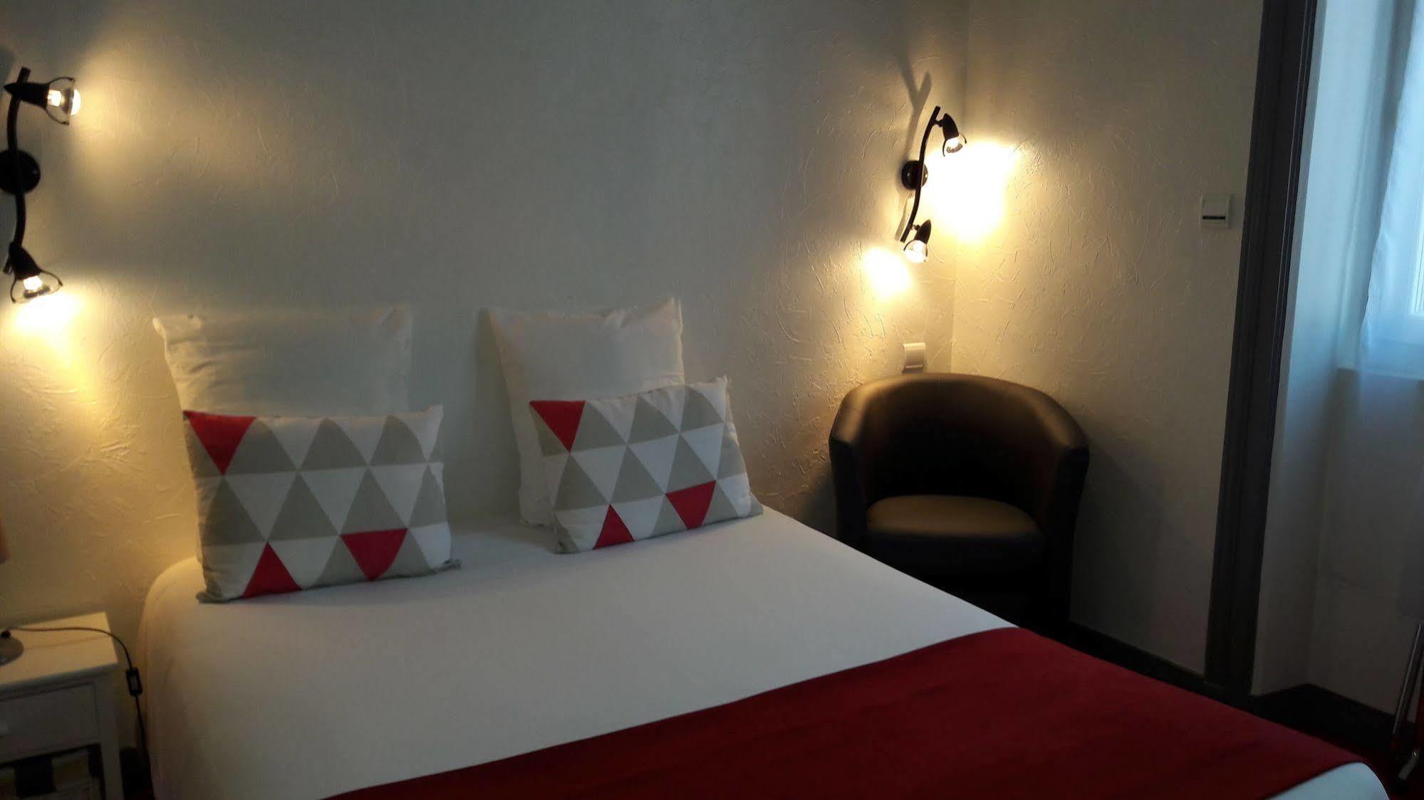 Art Hotel Tendance Лимож Экстерьер фото